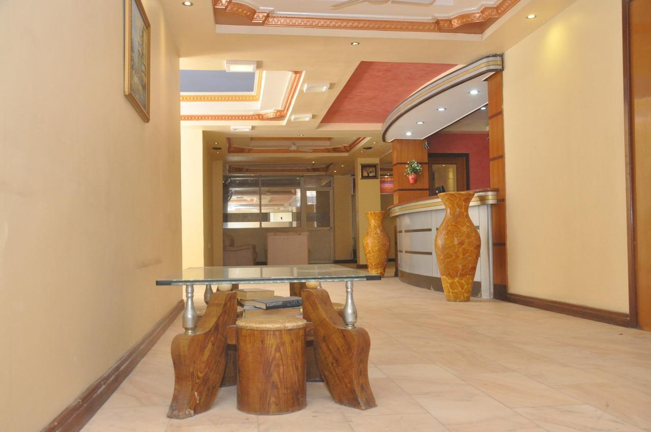 Iris Hotel Dar Es Salaam Extérieur photo