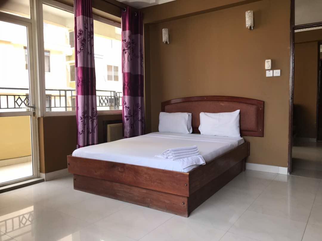Iris Hotel Dar Es Salaam Extérieur photo